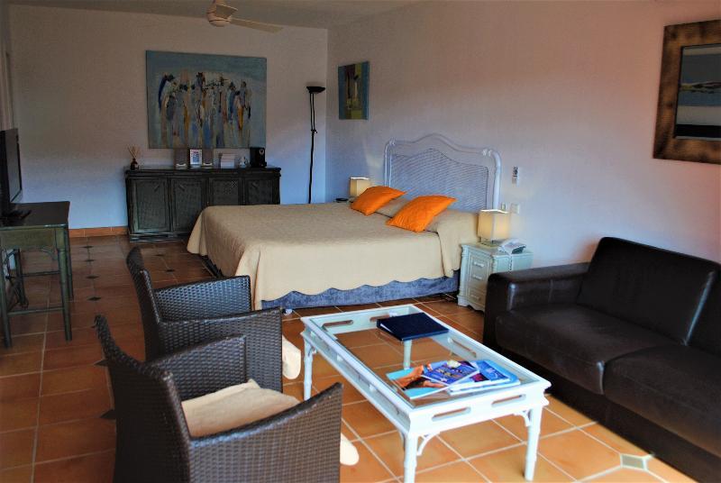 Marquis Boutique Hotel Anse Marcel Exterior photo
